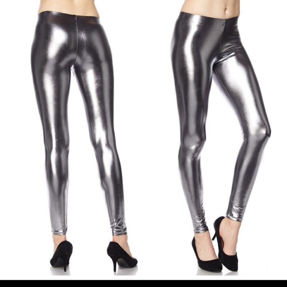 LEATHER METALLIC LEGGINGS IN SILVER - Picture 4 of 5